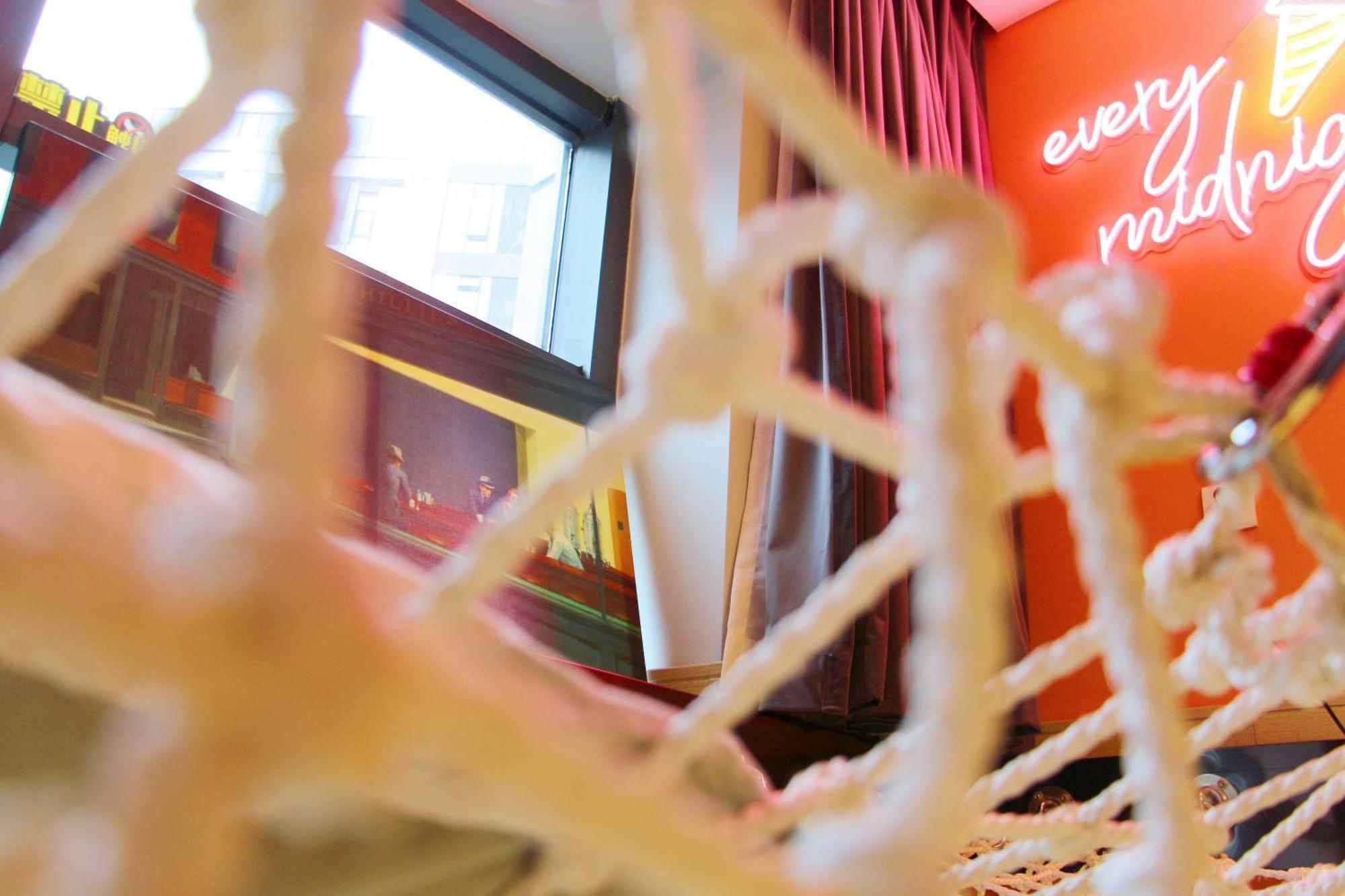 Loft Apartment With Slide Hammock With Movie Viewing Hangzhou Exteriör bild